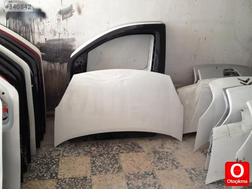 CITROEN BERLİNGO 2015 MODEL ÖN KAPUT 