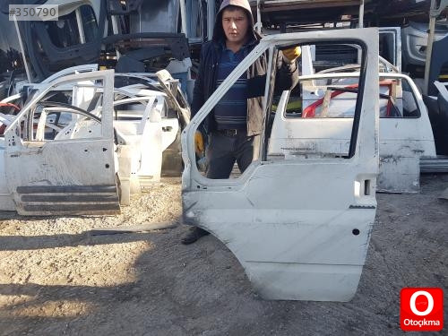 FORD TRANSİT SOL ÖN KAPI