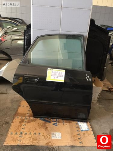 ertürk opelden çıkma AUDİ A4 sag arka kapı 2000-2004