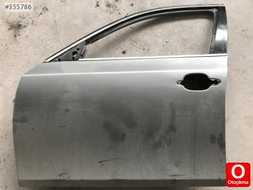 BMW E60 5 SERİSİ ÇIKMA KAPI HATASIZ