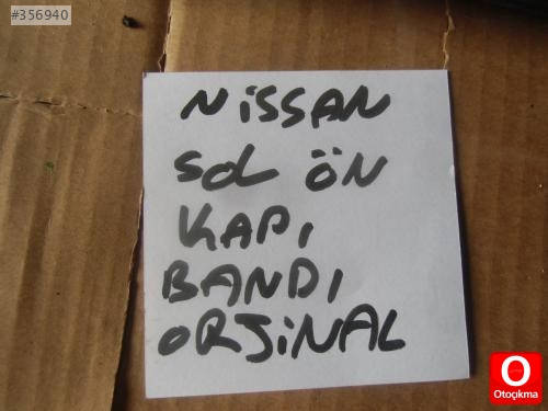NİSSAN SOL ÖN KAPI BANDI ORİJİNAL ÇIKMA 2017 MODEL