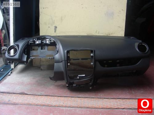 RENAULT CLİO 4 TORPİDO ORJİNAL ÇIKMA YEDEK PARÇA SALİM OTO
