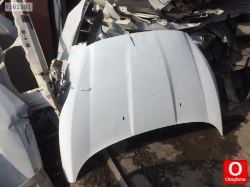 2014 ford fiesta ön kaput