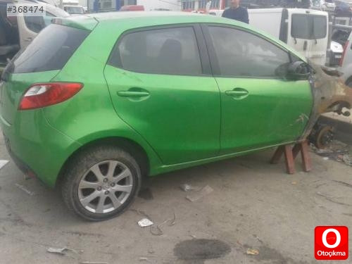 Mazda 2 Hidrolik Hazne Bidonu