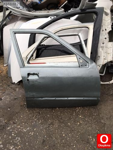 99 Renault 19 sağ ön kapı
