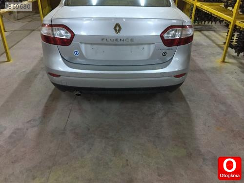 Ece opel fluence bagaj kapağı