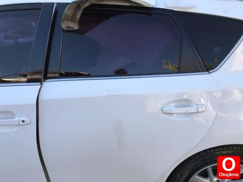2014 MODEL TOYOTA AURİS ÇIKMA SOL ARKA KAPI HATASIZ 