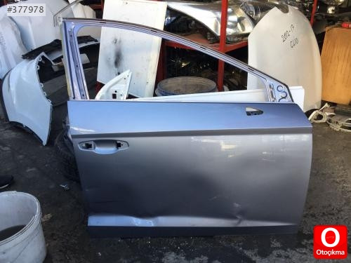 SEAT LEON 2013 - 1017 ÇIKMA ORİJİNAL ÖN SAĞ KAPI