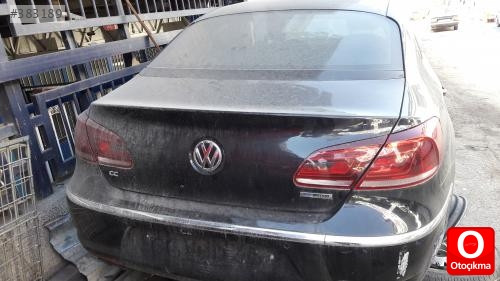 passat arka çamurluk 