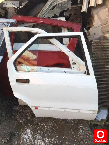 96 Renault 19 sağ arka kapı