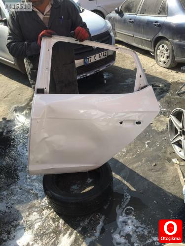 2016 seat Leon sol arka kapı