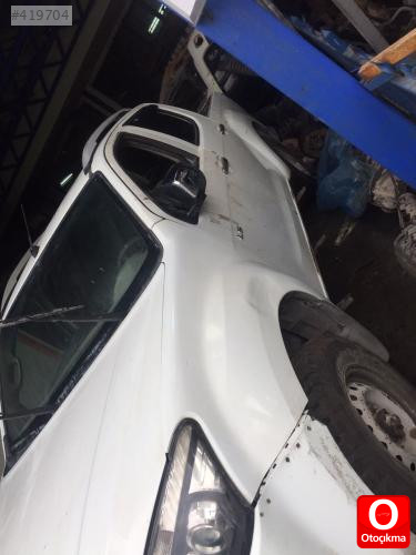 İSUZU DMAX ÇIKMA KAPI