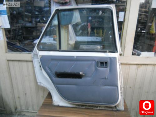 RENAULT 9 SOL ARKA KAPI BEYAZ ORJİNAL ÇIKMA DOLU