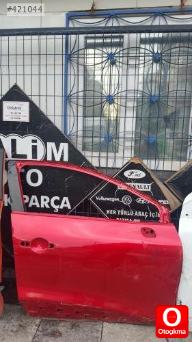 Renault clio 4 hb çıkma sağ ön kapı 