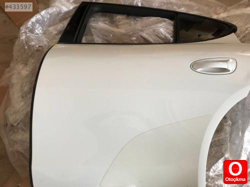 PORSCHE PANAMERA ARKA KAPI