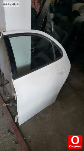 Hyundai Elantra sol arka kapı orjinal çıkma