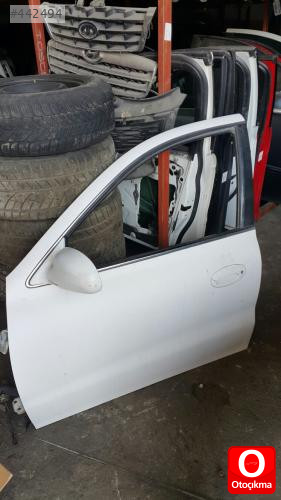 Hyundai Elantra sol ön kapı orjinal çıkma