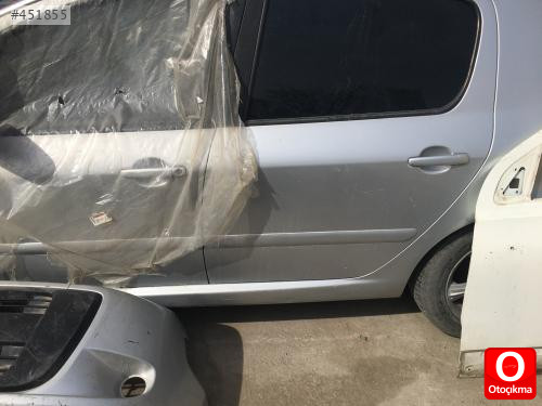 Çıkma Peugeot 307 sol ön kapı 