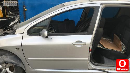 Çıkma Peugeot 307 sol ön kapı