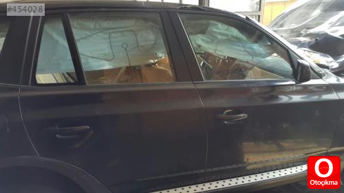 BMW X3 sağ ön kapı kolu orjinal çıkma