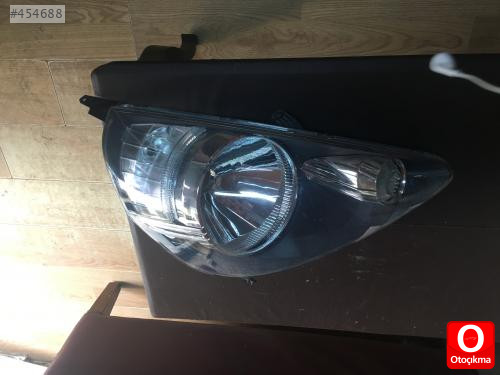Çıkma Honda jazz sağ far