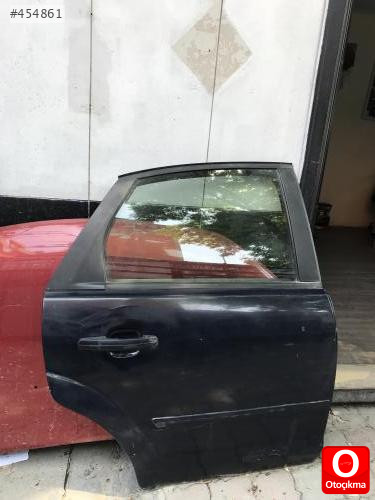 Ford focus çıkma sağ arka kapı dolu 