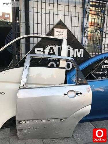 Ford focus çıkma sol arka kapı