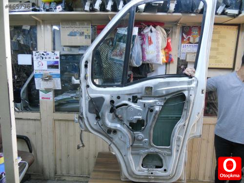 RENAULT MASTER SAĞ ÖN KAPI CAMI ORJİNAL ÇIKMA