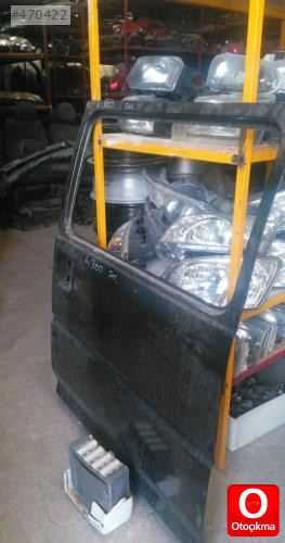 çıkma mitsubishi L300 Sağ arka kapı