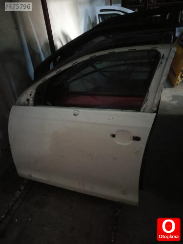 Volkswagen Jetta sol ön kapı orjinal çıkma