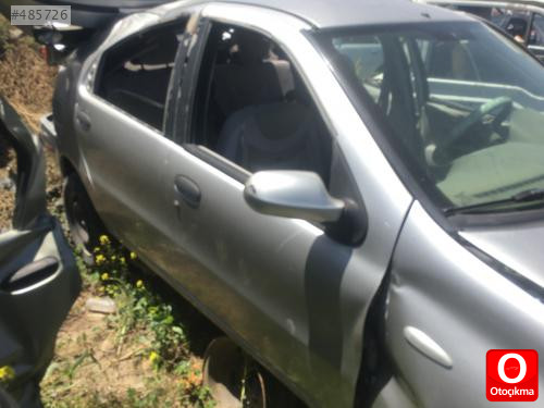 Fiat albea çıkma sağ ön kapı dolu hatasız