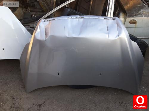 2011 ford focus ön kaput