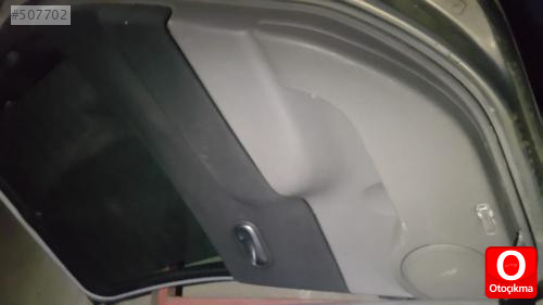 Renault scenic sağ arka kapı döşemesi orjinal çıkma