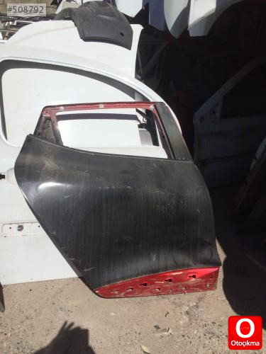  renault clio 4 sağ arka kapı