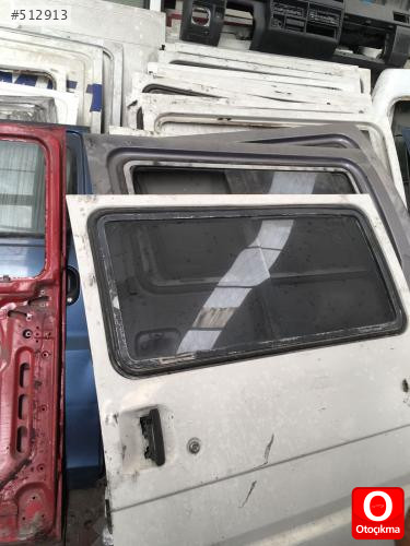 Mazda E2200 çıkma orta kapı