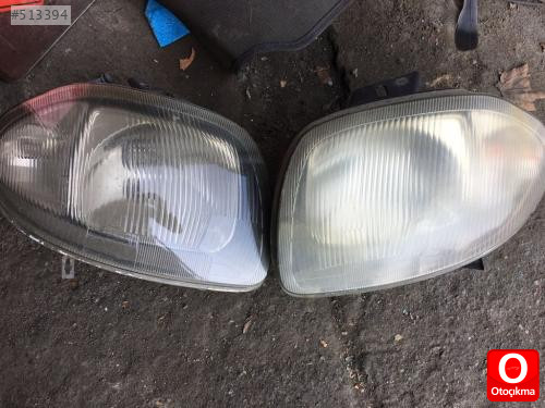 Renault Clio sağ far orjinal cikma