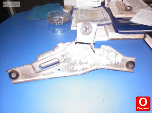 Nissan note arka cam silecek motoru