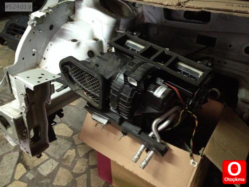 CITROEN C5 2013 MODEL KALORİFER KAZANI 