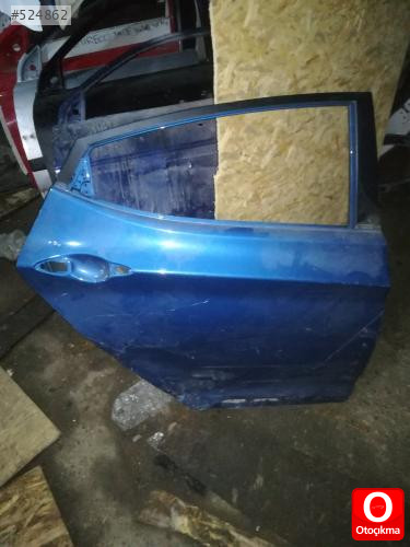 HYUNDAİ ELANTRA 2014 SAĞ ARKA KAPI KARACA OTO 