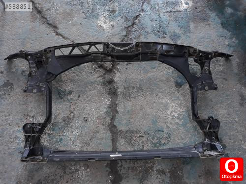 Audi a6 ön panel