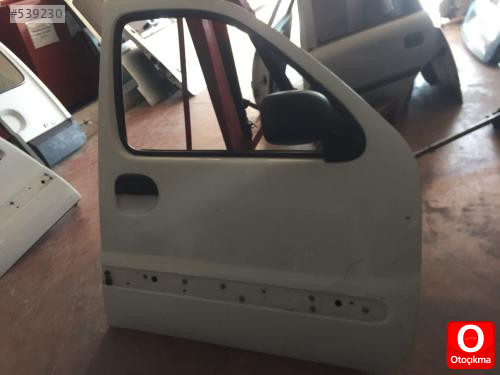 Renault kango sağ ön kapı