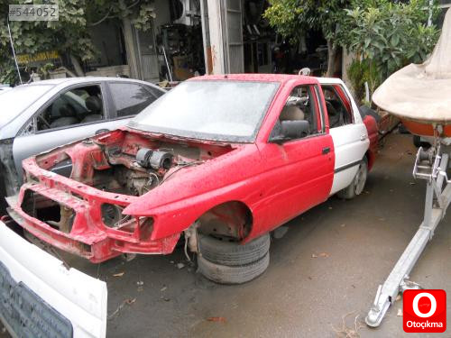 FORD ESCORT SAĞ ARKA KAPI ORJİNAL ÇIKMA