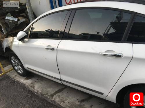 CİTROEN  C5  2012   MODEL  ÇIKMA    SOL  KAPI 