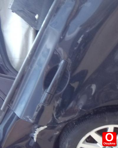 2007 MODEL VOLVO S40 ÇIKMA SAĞ ARKA KAPI KOLU.