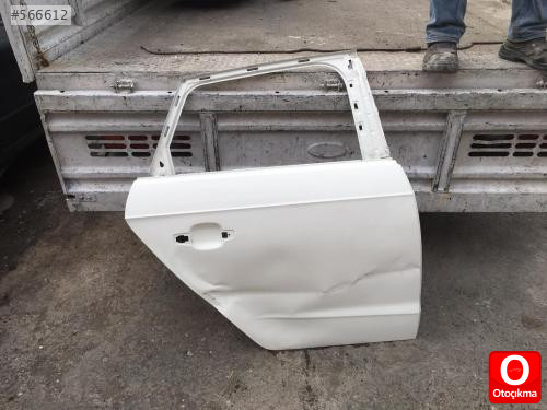  Audi a3  hb sağ arka kapı