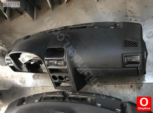 opel astra göğüs torpido