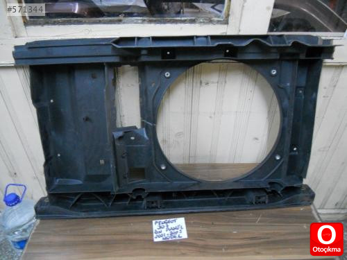 PEUGEOT 307 ÖN PANEL ÇIKMA