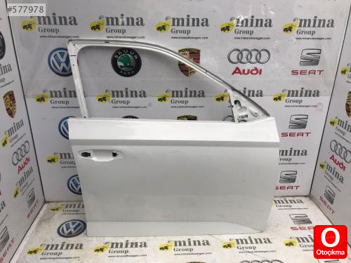 skoda  fabia sağ ön kapı 