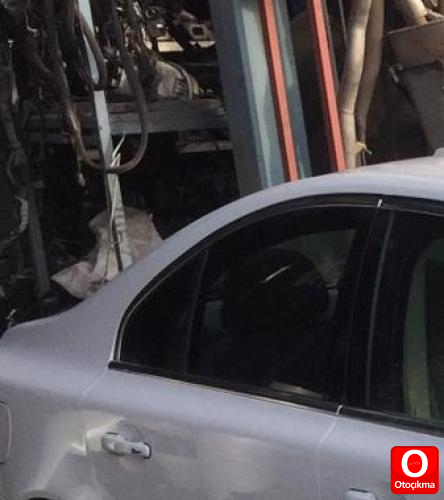 VOLVO S80 ÇIKMA SAĞ ARKA KAPI CAMI.