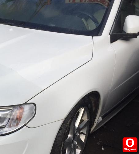 VOLVO S80 ÇIKMA SOL ÖN ÇAMURLUK.